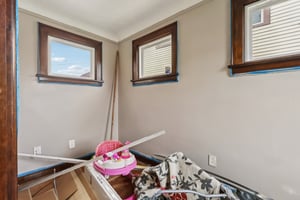 La Salle Ave-S0804-009.jpg