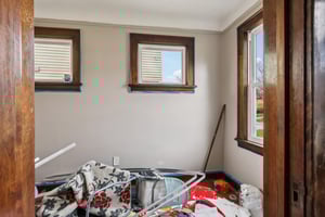 La Salle Ave-S0804-010.jpg