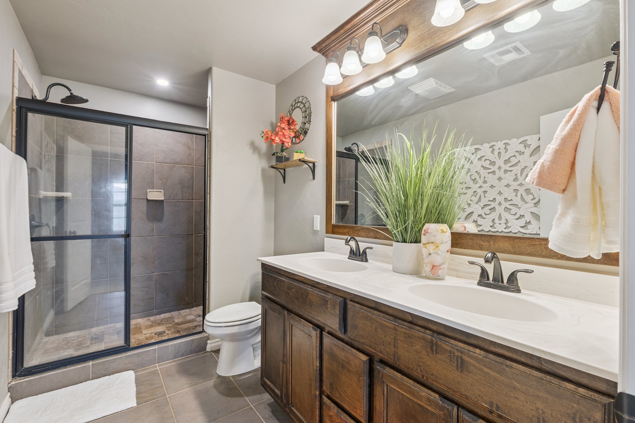 18313 Summer Grove Ave_018.jpg