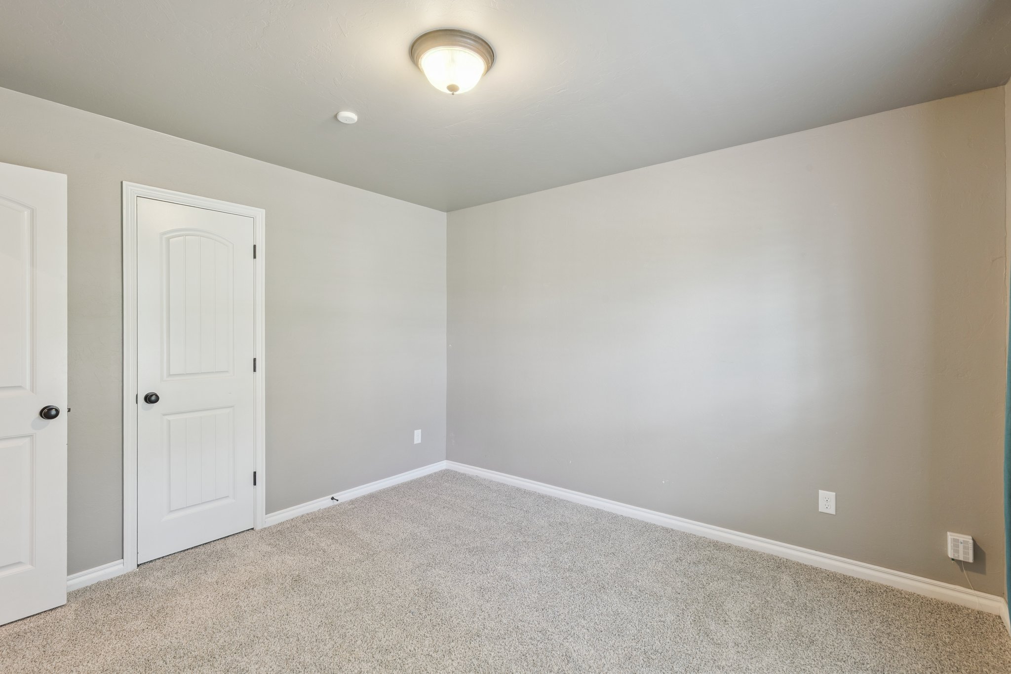 18313 Summer Grove Ave_027.jpg