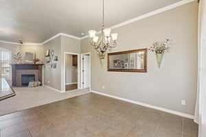 18313 Summer Grove Ave_007.jpg