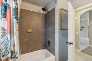 18313 Summer Grove Ave_028.jpg