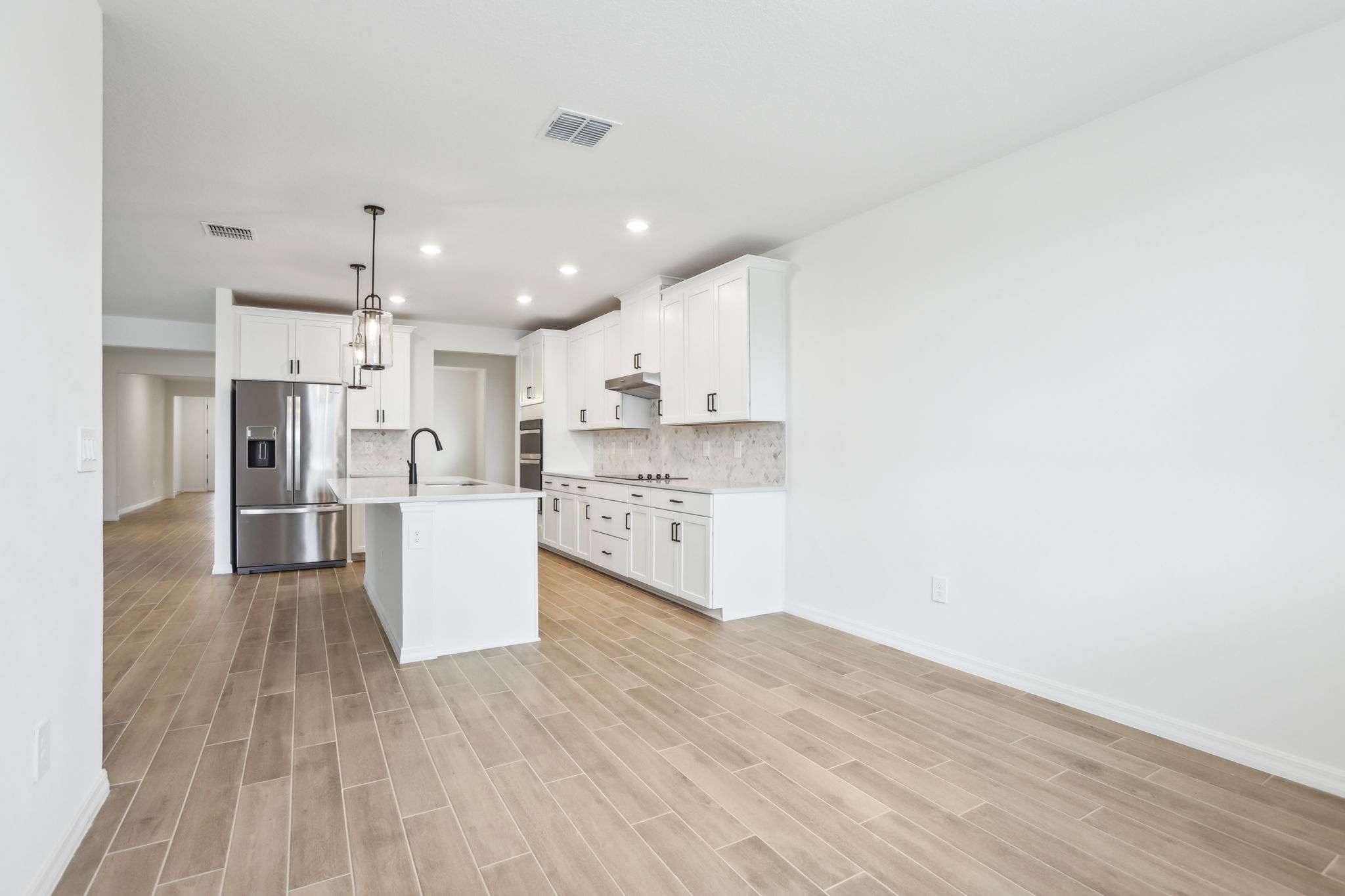 Tampa Division - Two Rivers - Lot 3017 - 1832 Draughton Drive, Zephyrhills, FL 33541 - 013