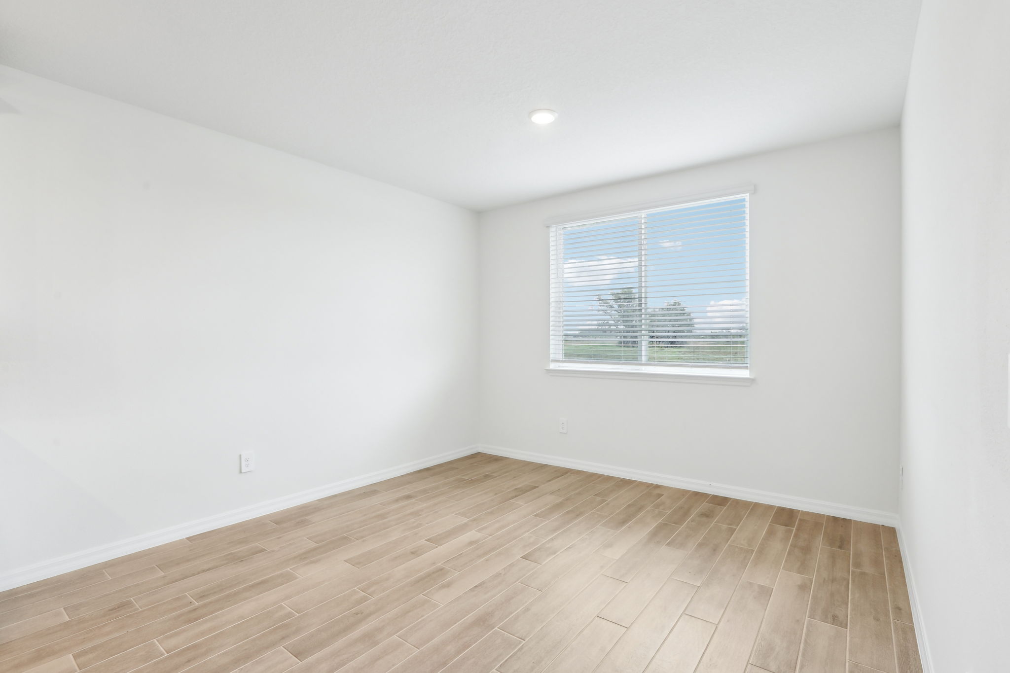 Tampa Division - Two Rivers - Lot 3017 - 1832 Draughton Drive, Zephyrhills, FL 33541 - 044