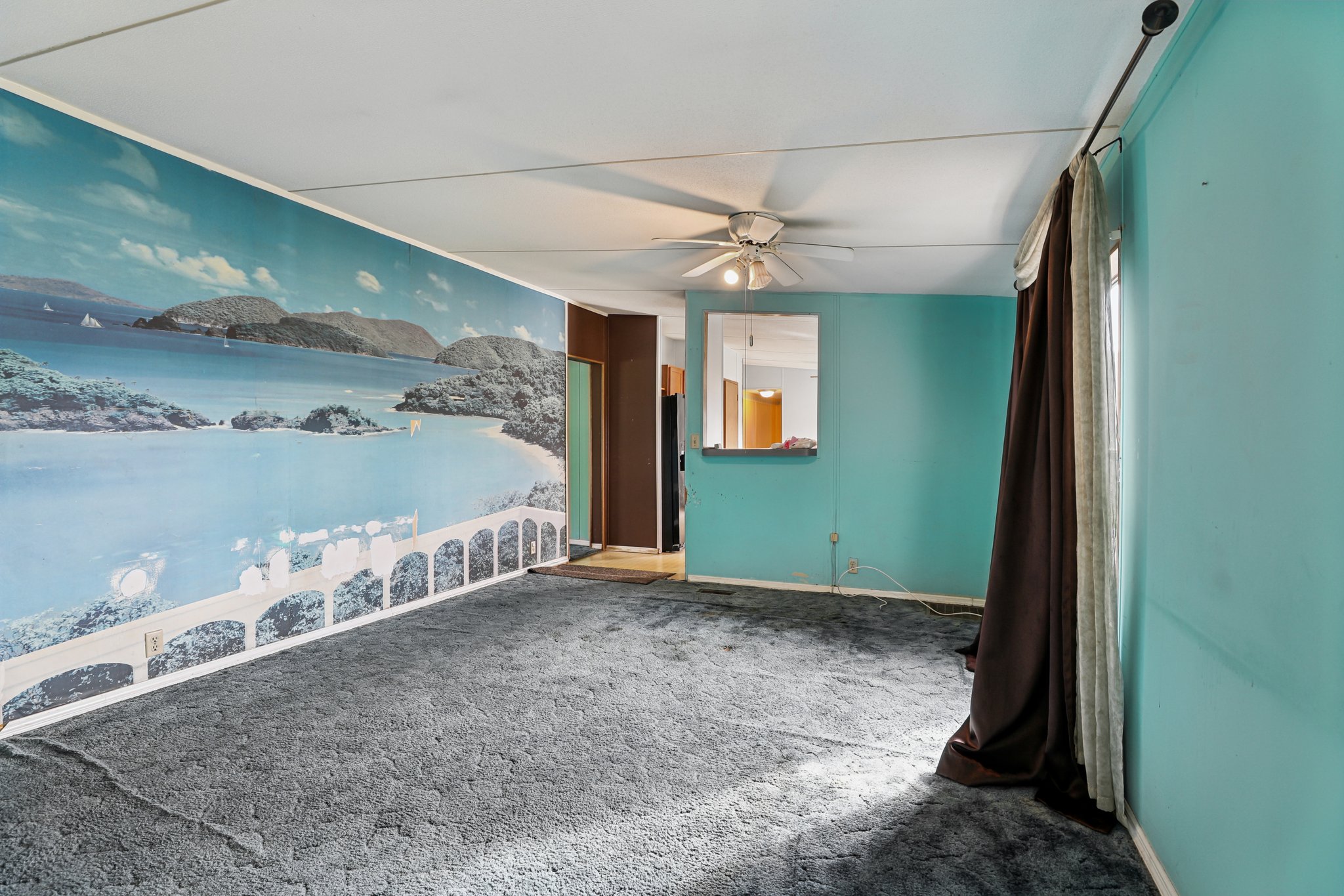 Jones Dr-S1110-017.jpg