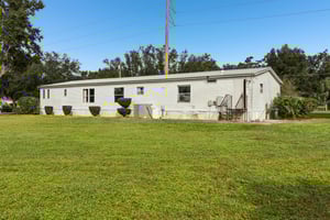 Jones Dr-S1110-038.jpg