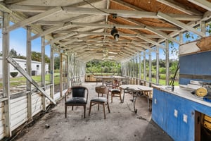 Jones Dr-S1110-043.jpg