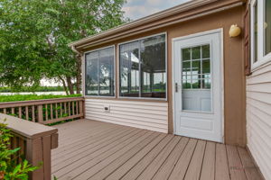 Deck (1 of 2)