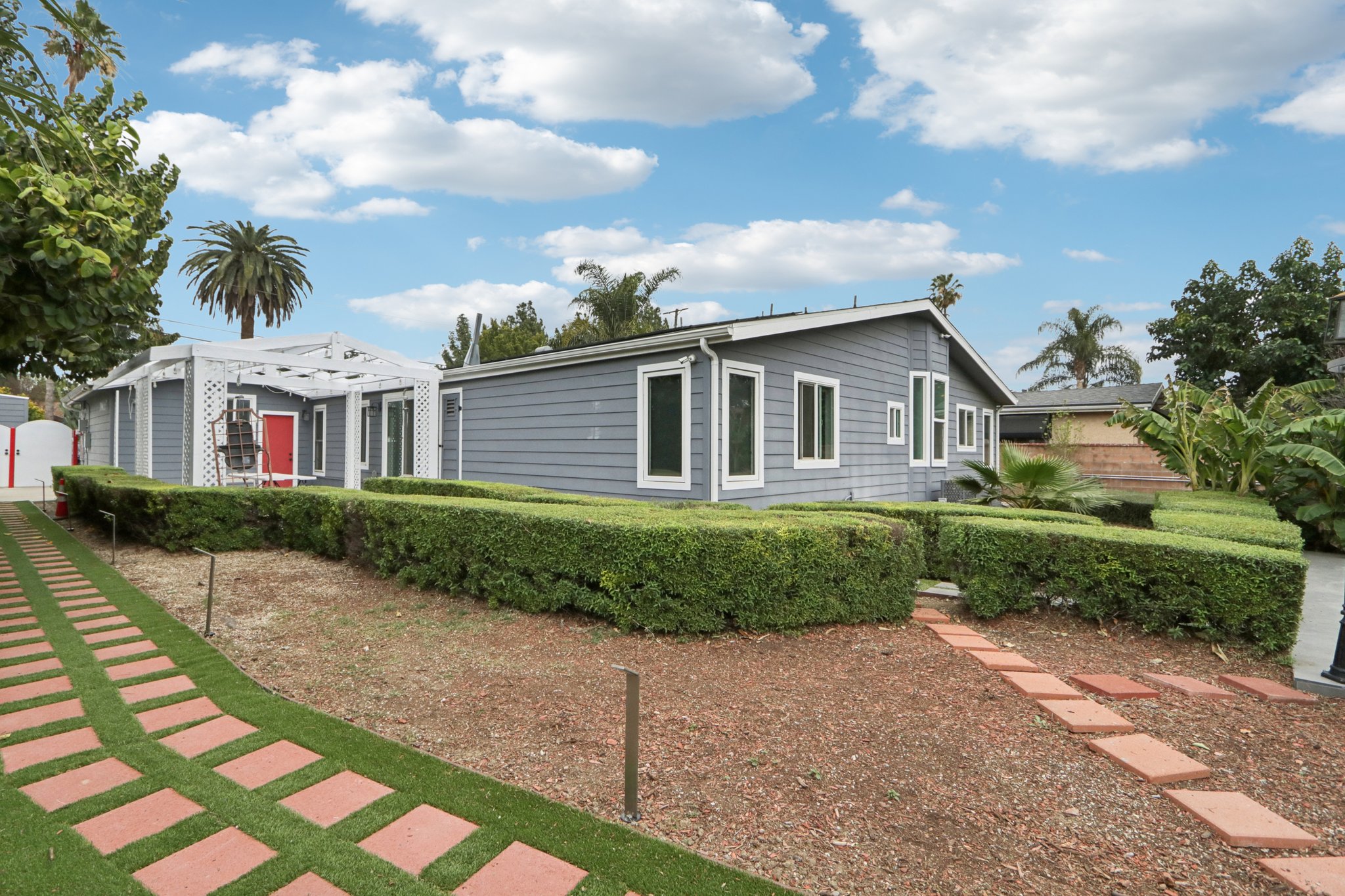 Ingomar St-S1102-027.jpg