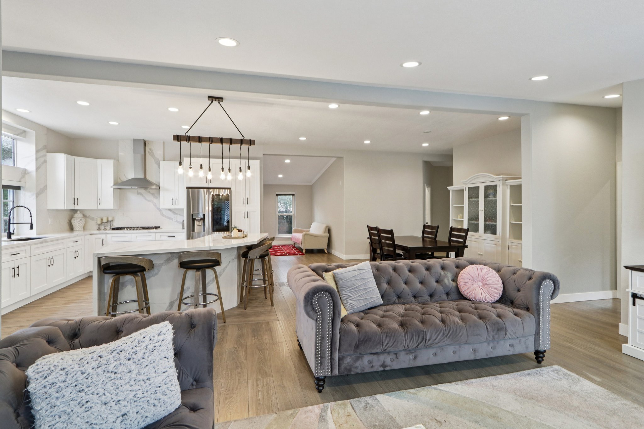 Ingomar St-S1202-008.jpg