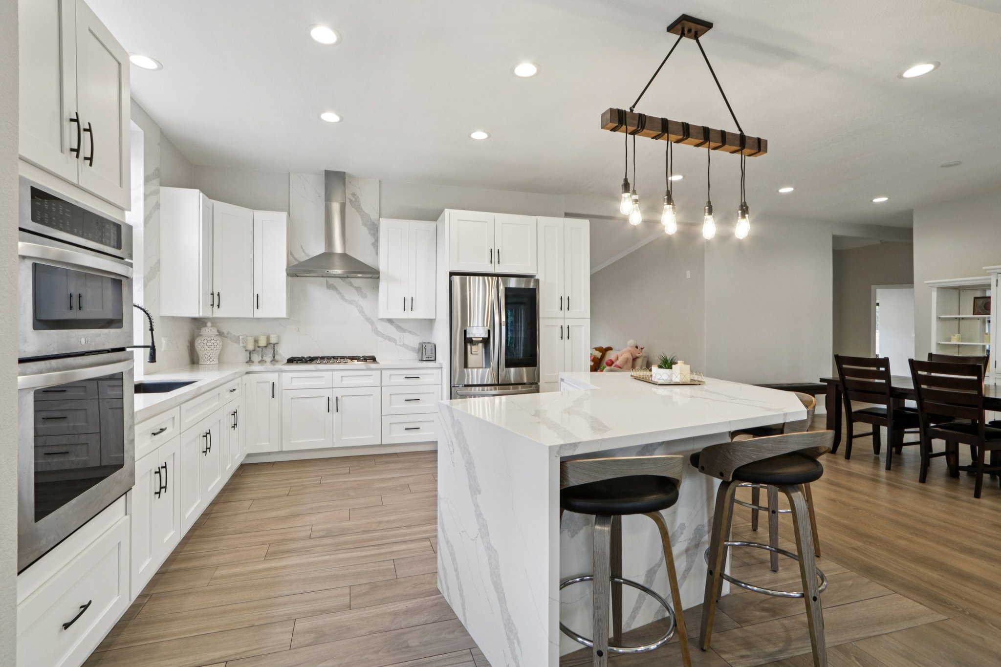 Ingomar St-S1202-020.jpg