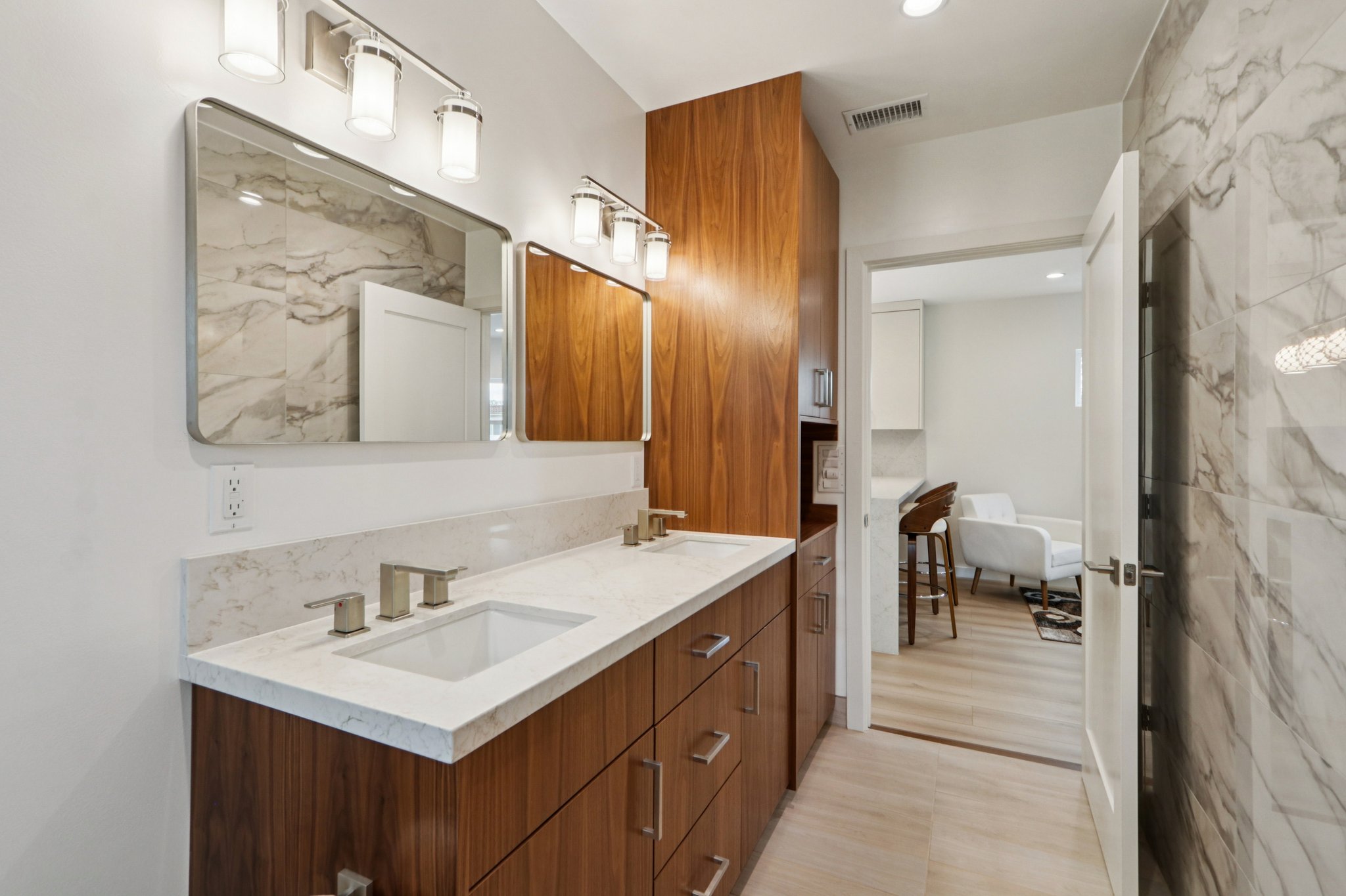 Ingomar St-S1202-039.jpg