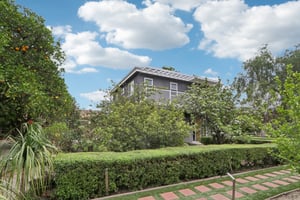 Ingomar St-S1102-007.jpg