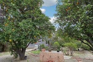 Ingomar St-S1102-024.jpg