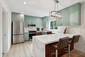 Ingomar St-S1202-011.jpg