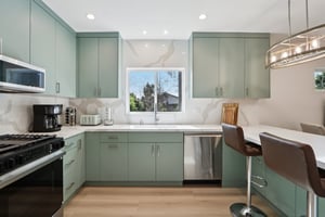 Ingomar St-S1202-013.jpg