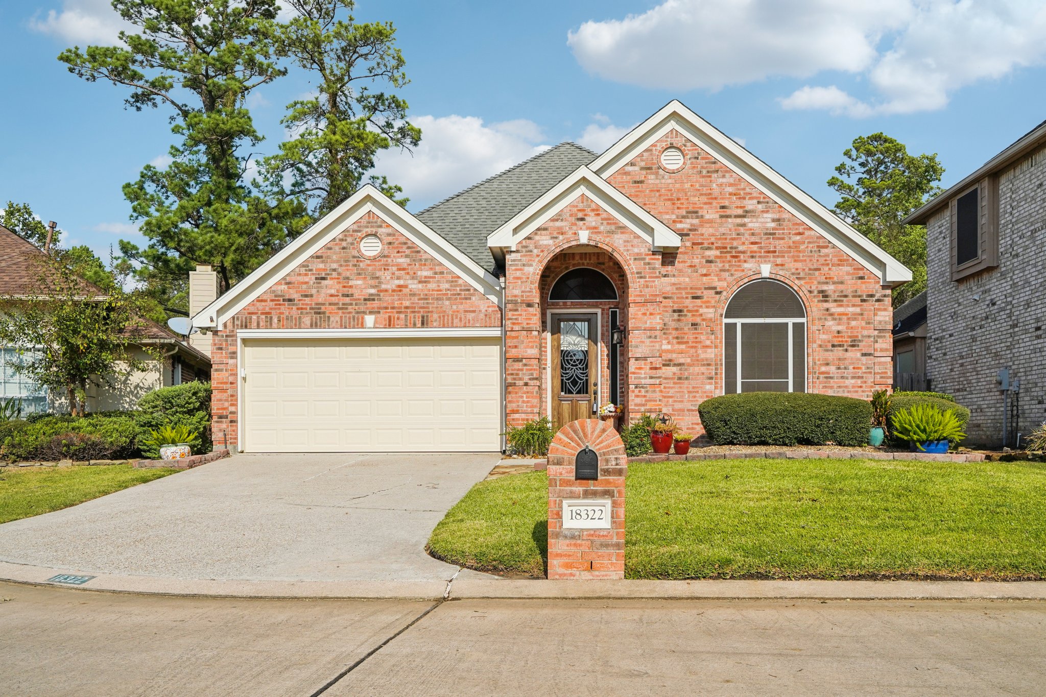 Rittenhouse Park Ct-S2910-002.jpg