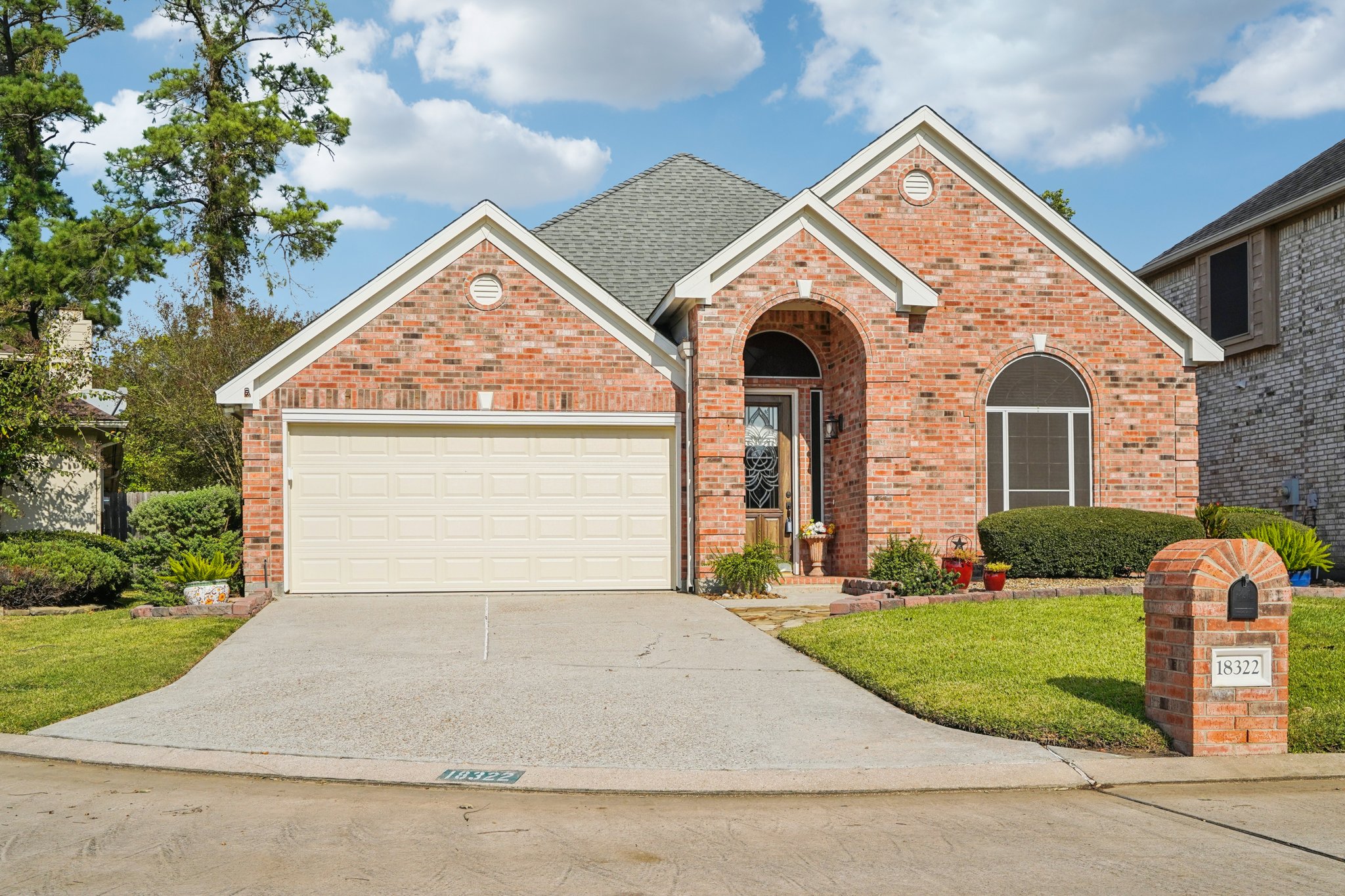 Rittenhouse Park Ct-S2910-003.jpg