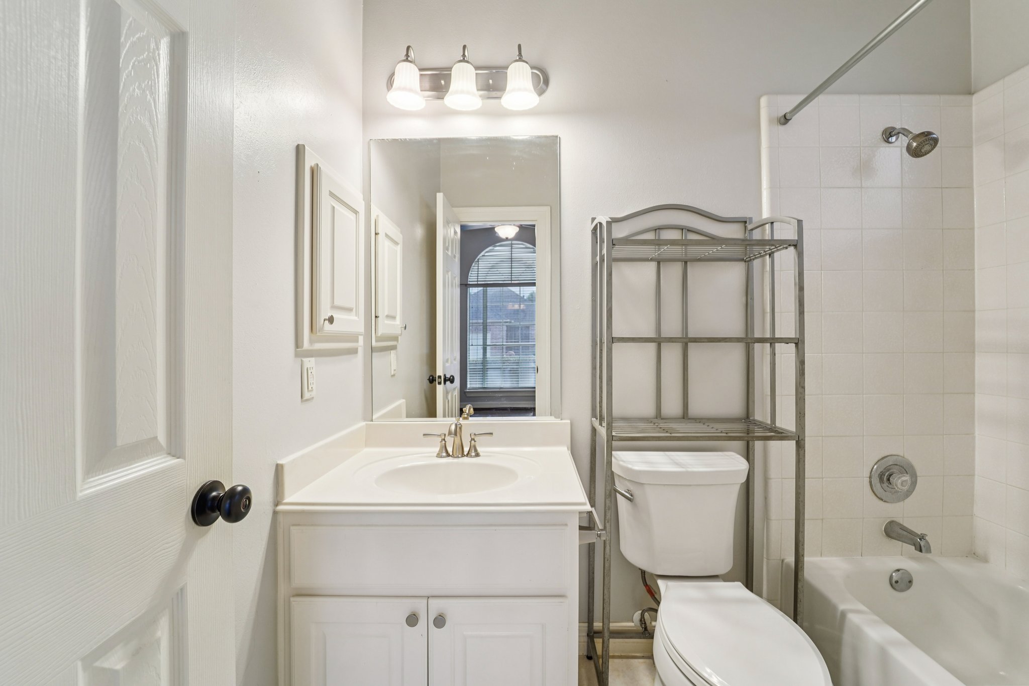 Rittenhouse Park Ct-S2910-017.jpg