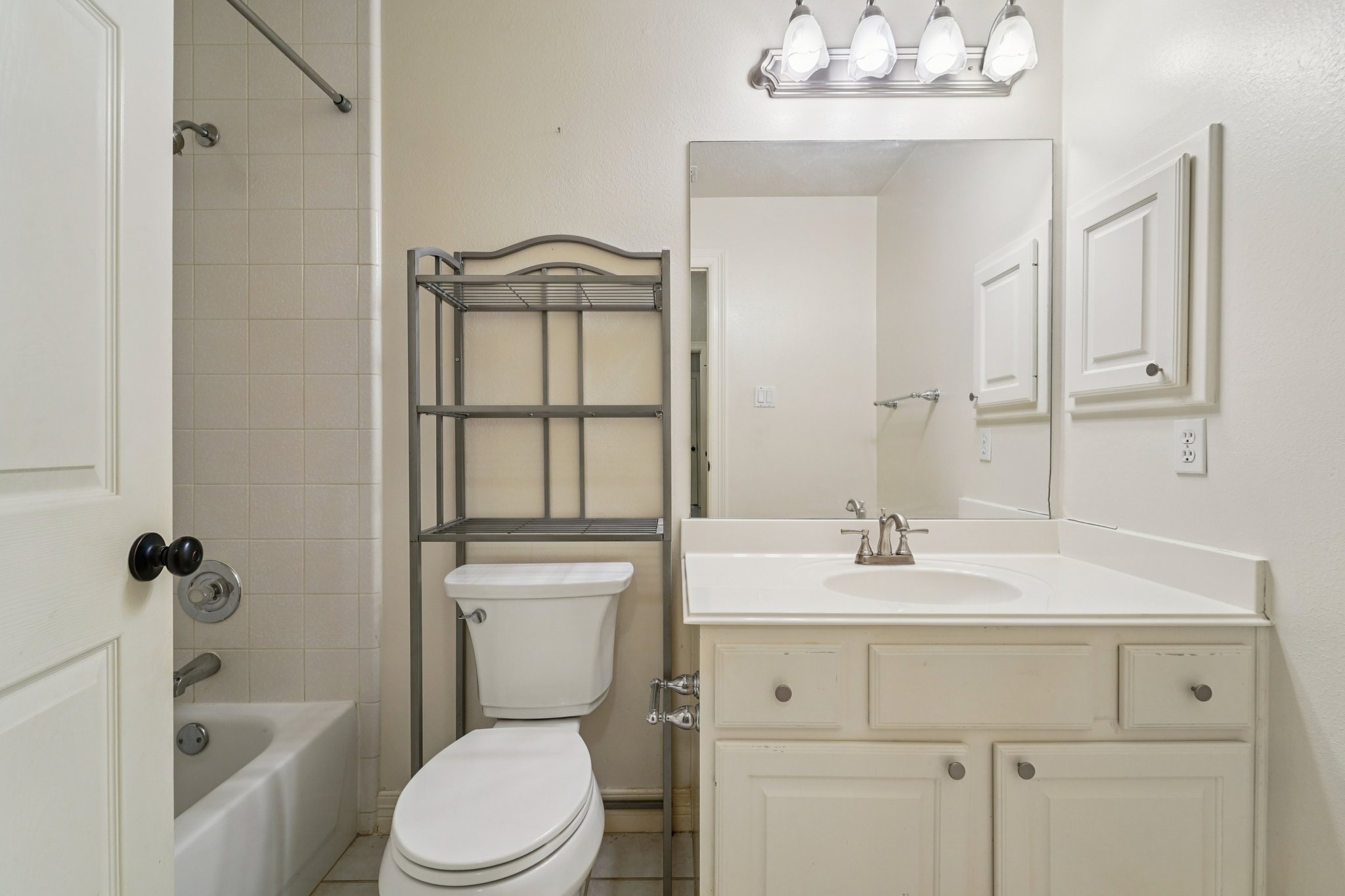 Rittenhouse Park Ct-S2910-030.jpg