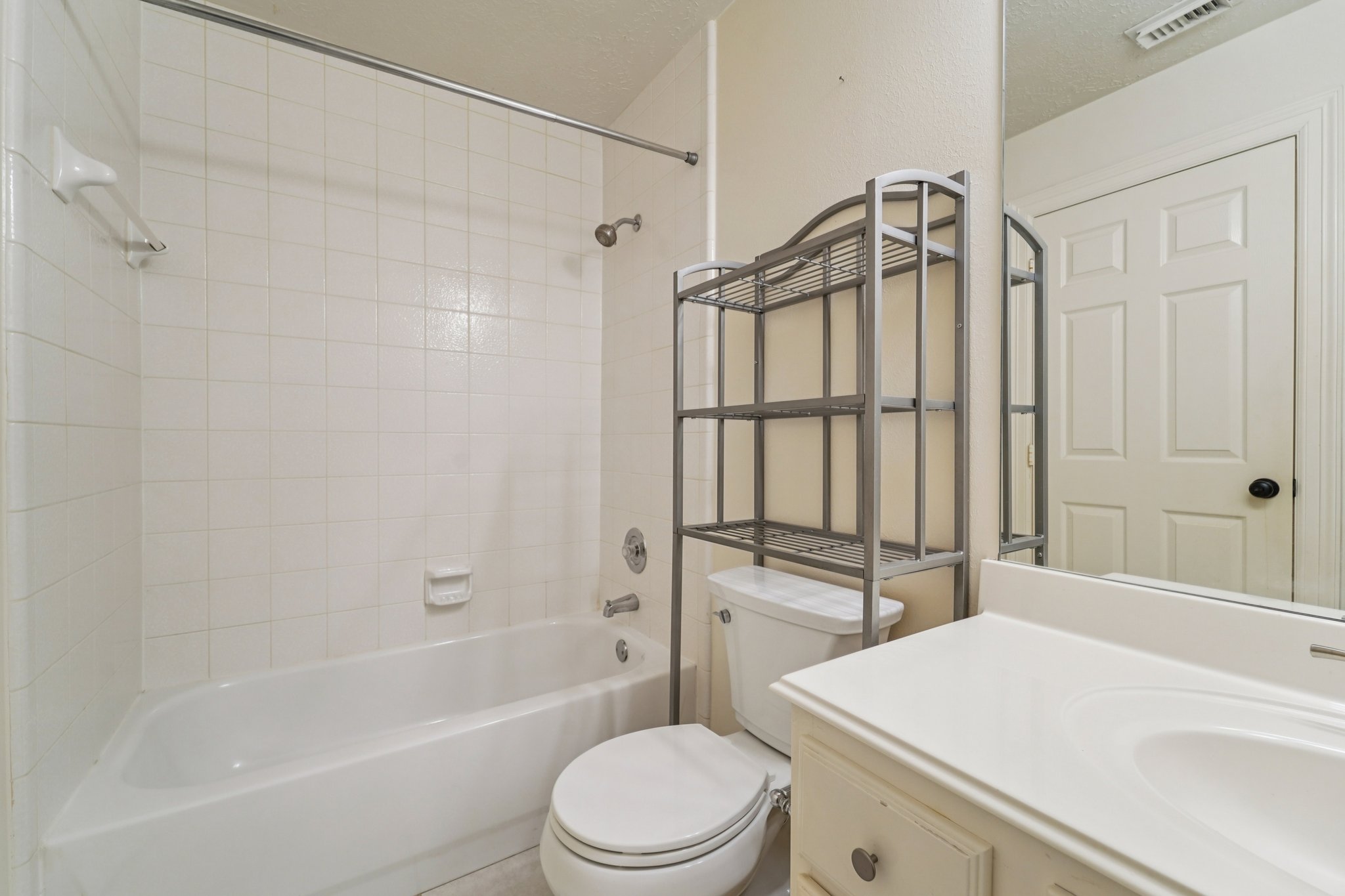 Rittenhouse Park Ct-S2910-031.jpg