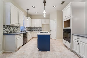 Rittenhouse Park Ct-S2910-010.jpg