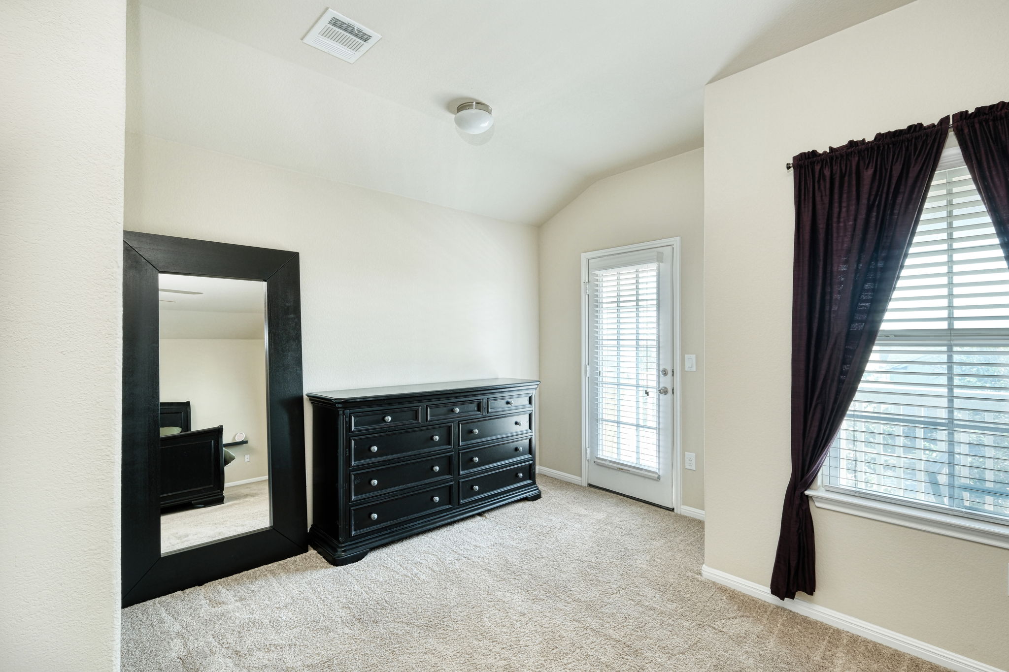 Primary Bedroom Sitting Area