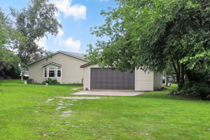 1833 313th Ave NE, Cambridge, MN 55008, USA Photo 0
