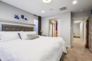 S Mesa St-S3006-025.jpg