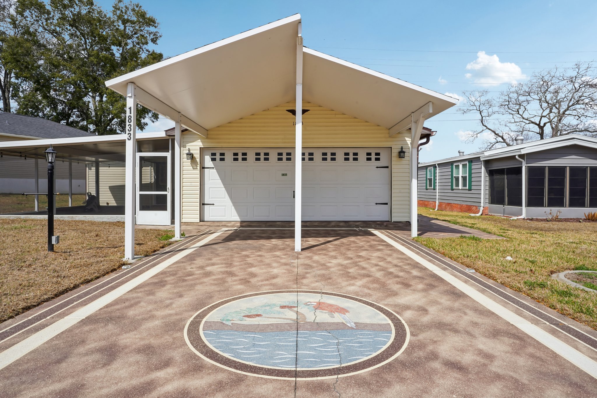 W Schwartz Blvd-S2102-002.jpg