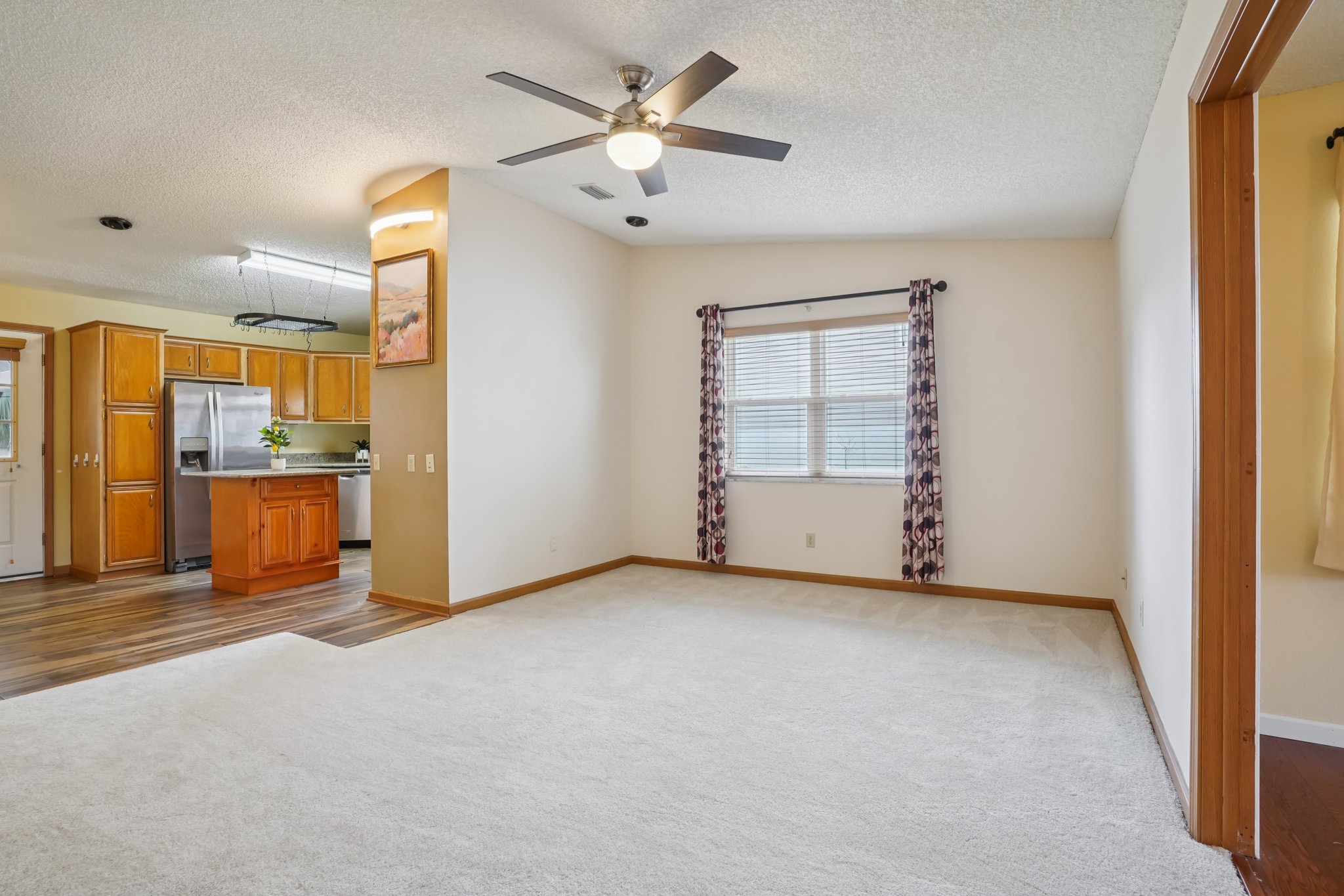 W Schwartz Blvd-S2102-023.jpg