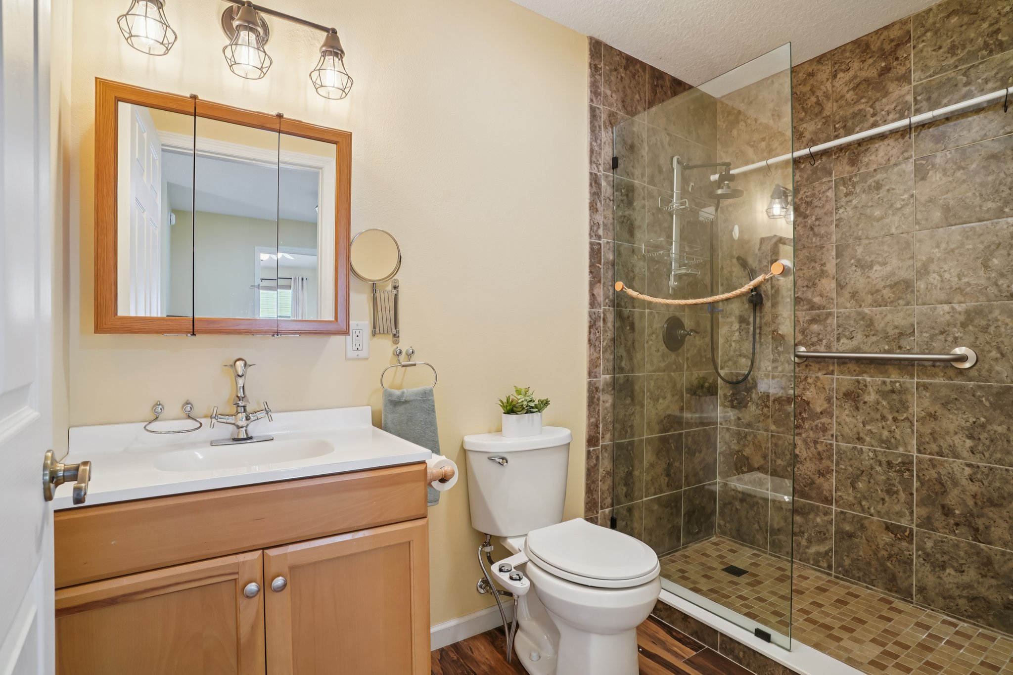 W Schwartz Blvd-S2102-029.jpg