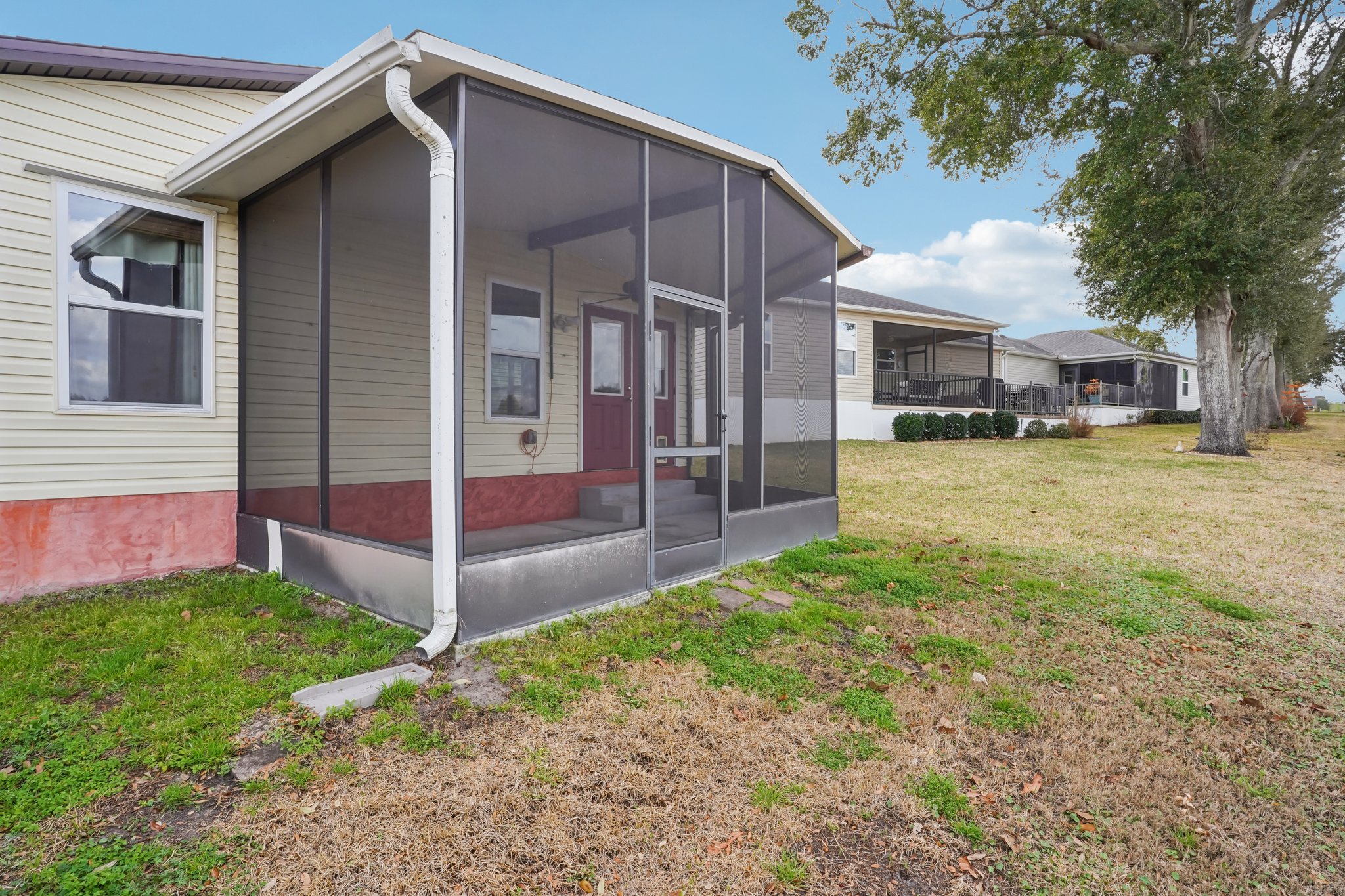 W Schwartz Blvd-S2102-047.jpg