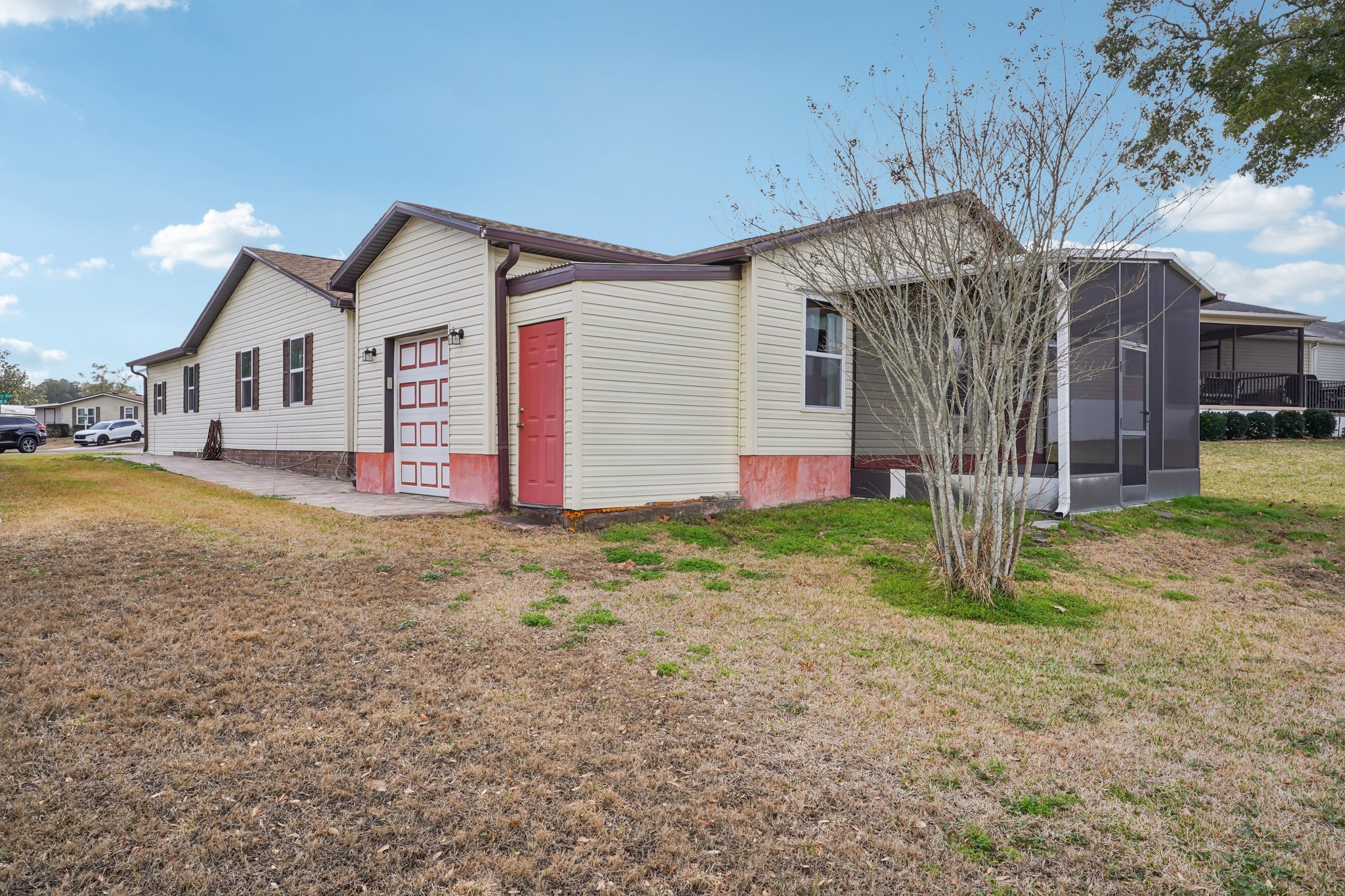 W Schwartz Blvd-S2102-049.jpg