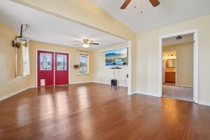 W Schwartz Blvd-S2102-010.jpg