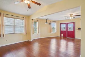 W Schwartz Blvd-S2102-013.jpg