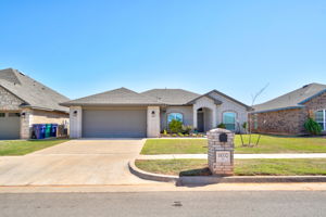 18332 Autumn Grove Dr-12