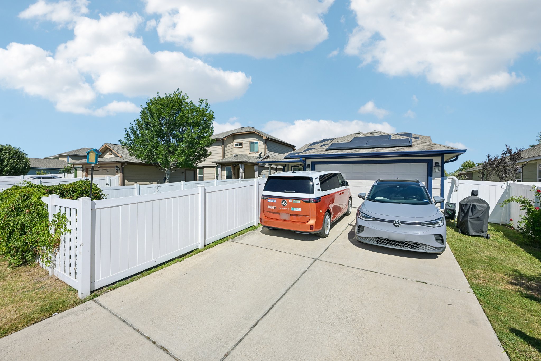 Tallgrass Prairie Dr-S1007-035.jpg
