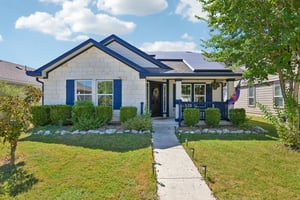 Tallgrass Prairie Dr-S1007-001.jpg