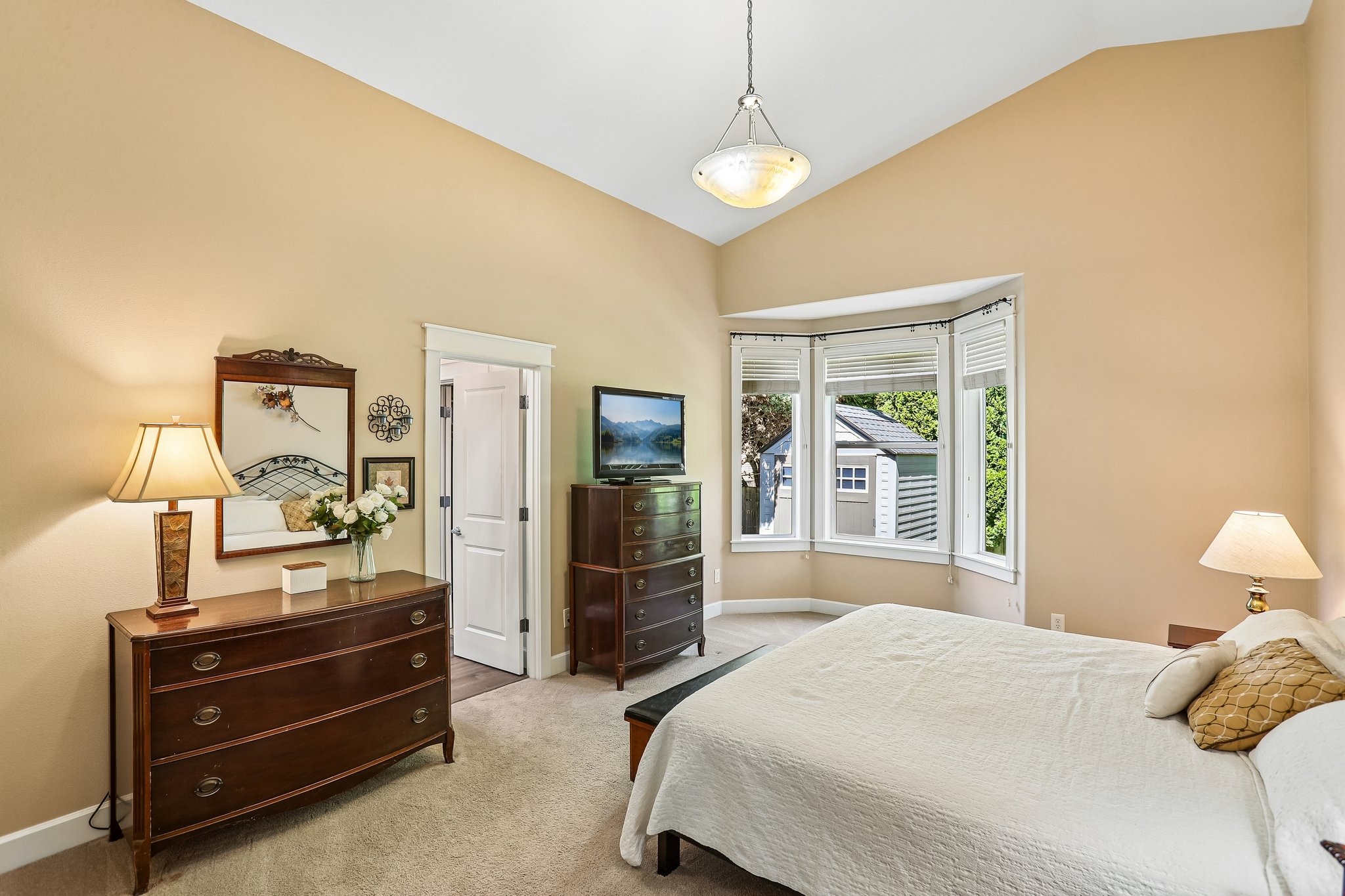 SE 44th Ln-S0108-021.jpg