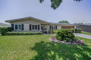Front Exterior2