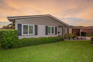 Front Exterior22