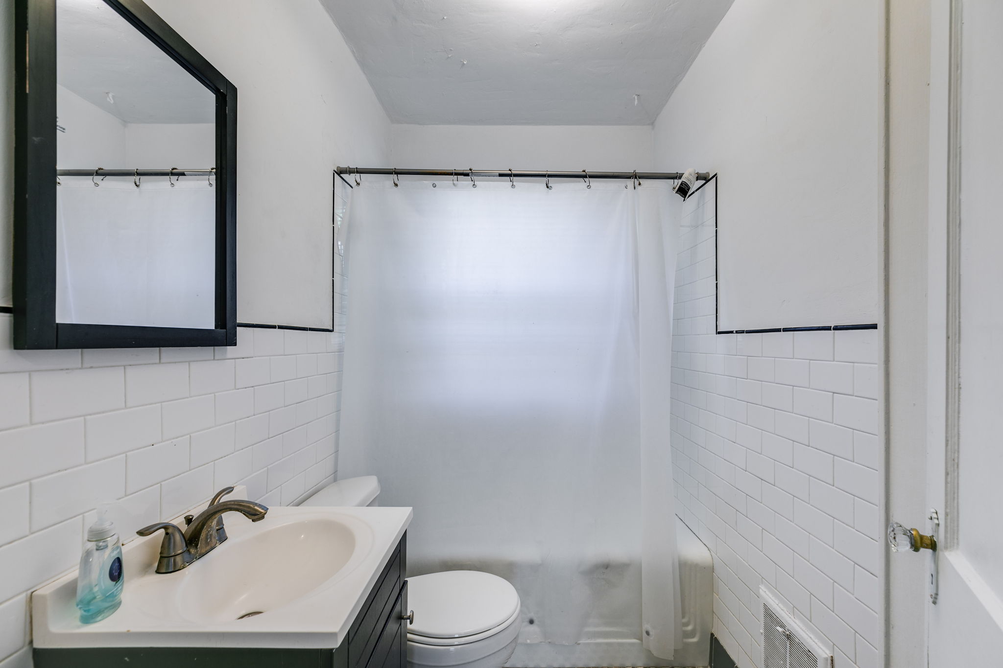 mppmedia1834broadave17