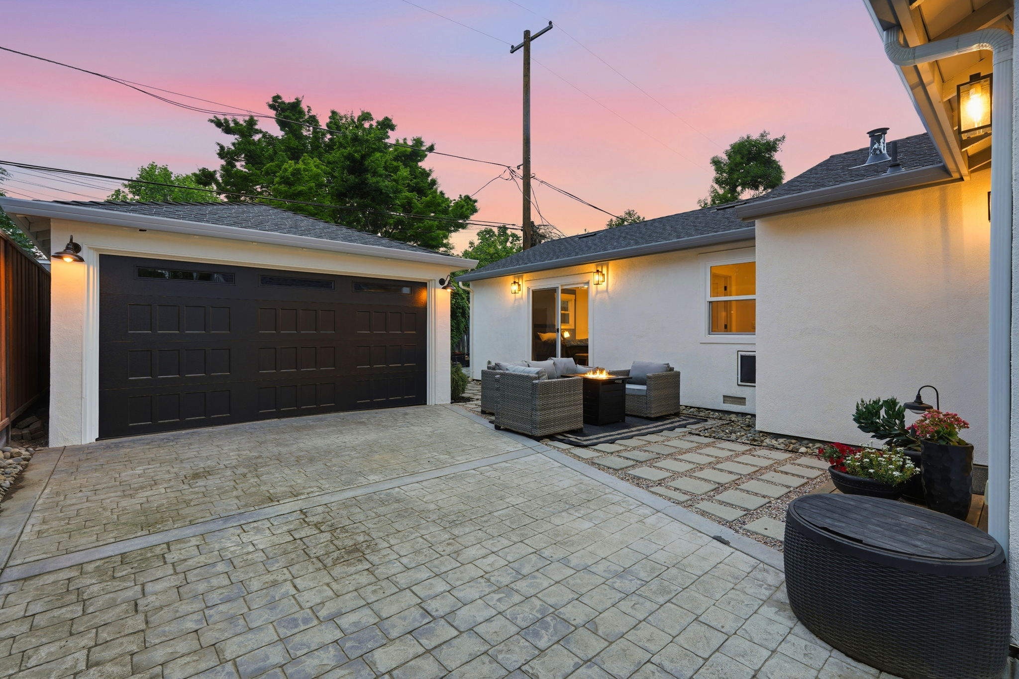 007_f8_TWILIGHT_1835 Ellen Ave