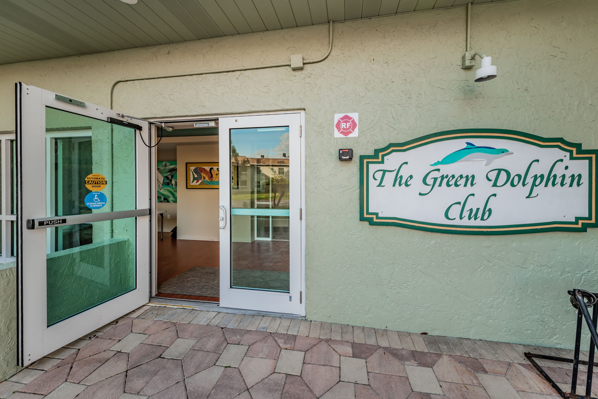 6-Green Dolphin Club