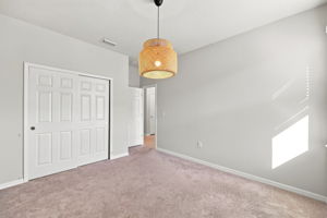  Photo 37