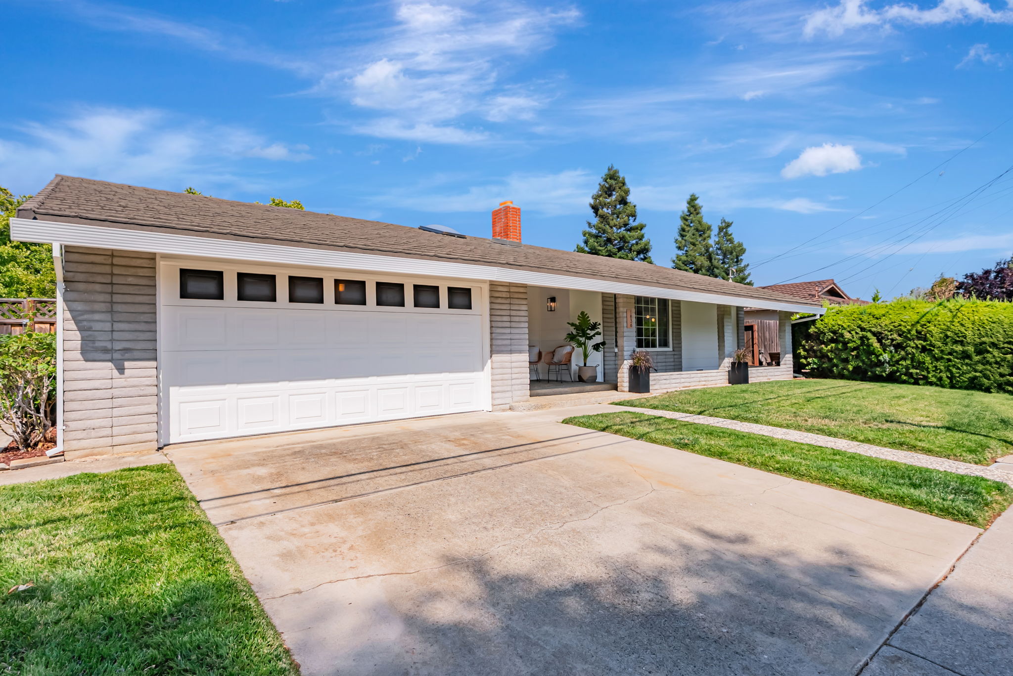 002_1836 Boxwood Dr