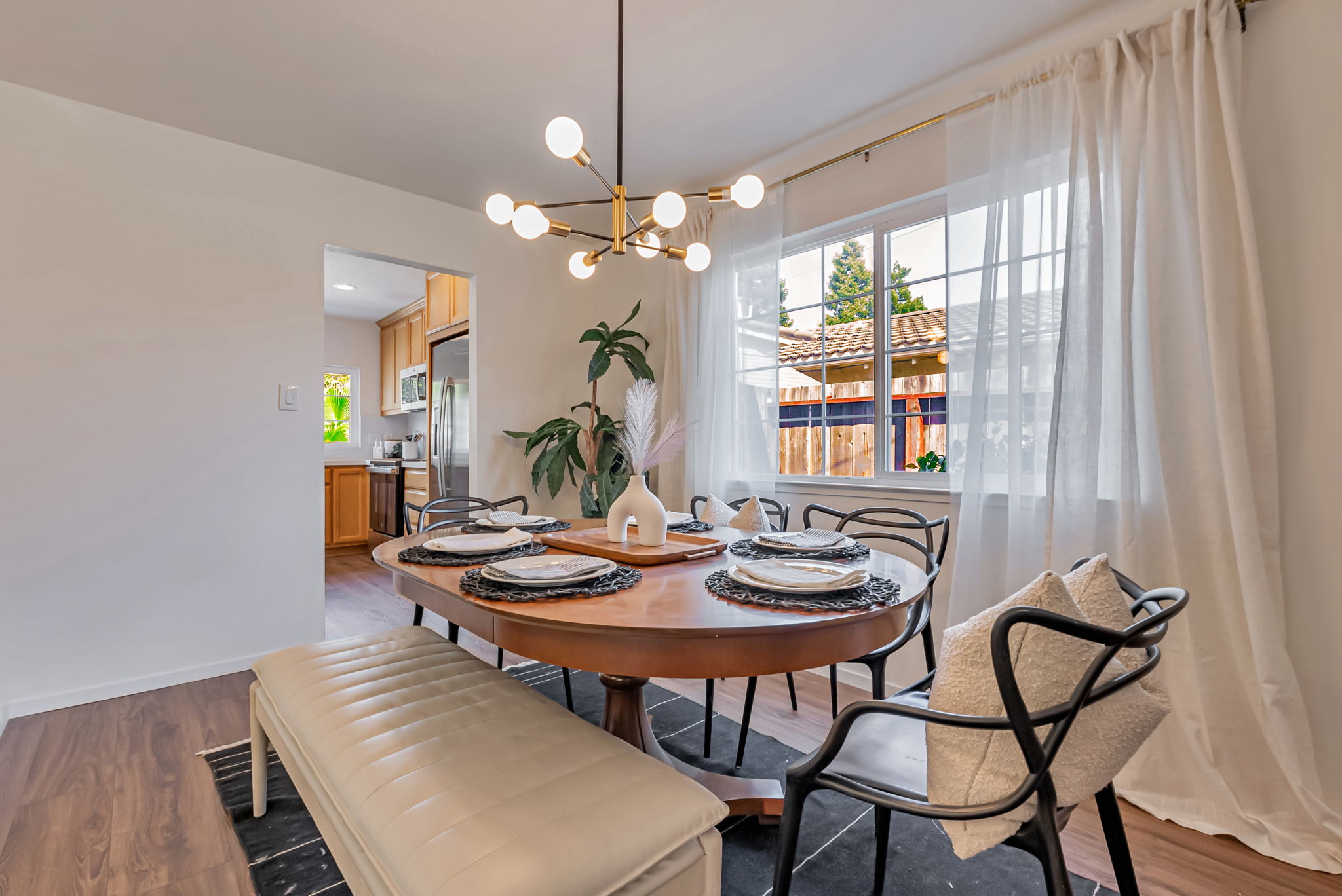 018_1836 Boxwood Dr