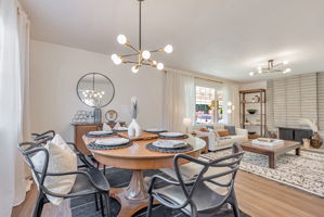 020_1836 Boxwood Dr