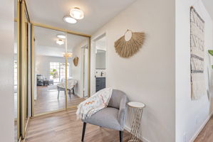 030_1836 Boxwood Dr